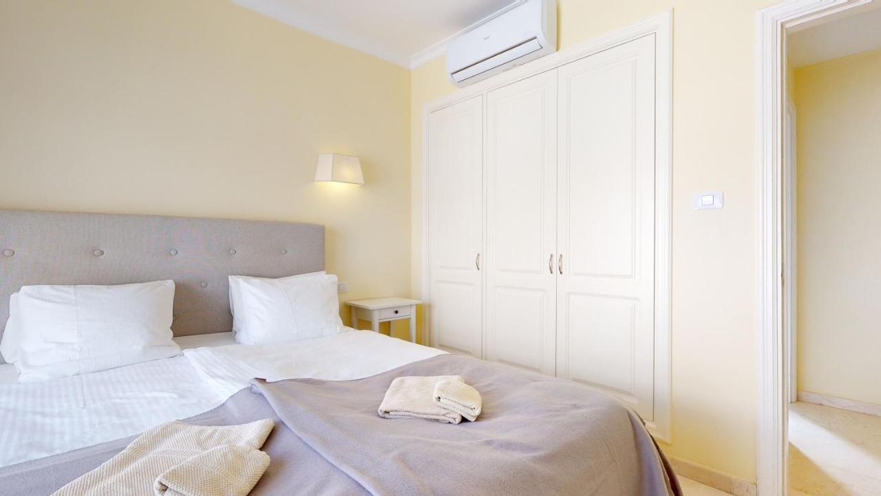 Schoene Wohnung Direkt Am Meer Mit Meerblick, Wlan Puerto De Mogan Buitenkant foto